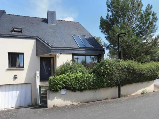 Maison de 6 pièces de 117 m² à Saint Jacques de la Lande