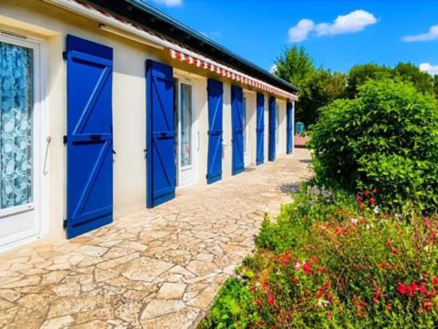 Maison de 6 pièces de 158 m² à Mézières en Brenne
