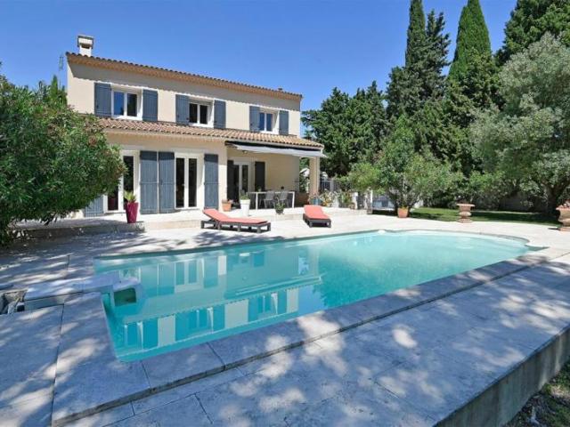 Maison de 6 pièces de 153,72 m² à Vedène