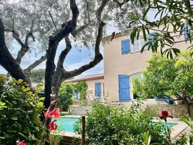 Maison de 6 pièces de luxe en vente à Montpellier, France