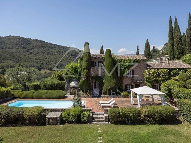 Maison de 6 pièces de luxe en vente à Auribeau sur Siagne, France