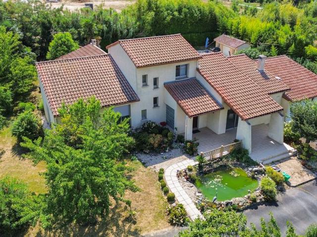 Maison de 6 pièces de luxe en vente à Auzeville Tolosane, France