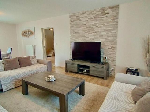 Maison de 6 pièces de luxe en vente à Allonville, Hauts de France