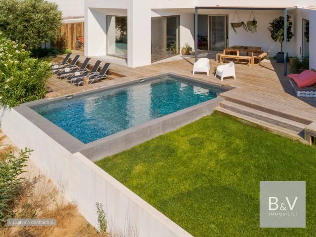 Maison de 6 pièces de luxe en vente à Anglet, France