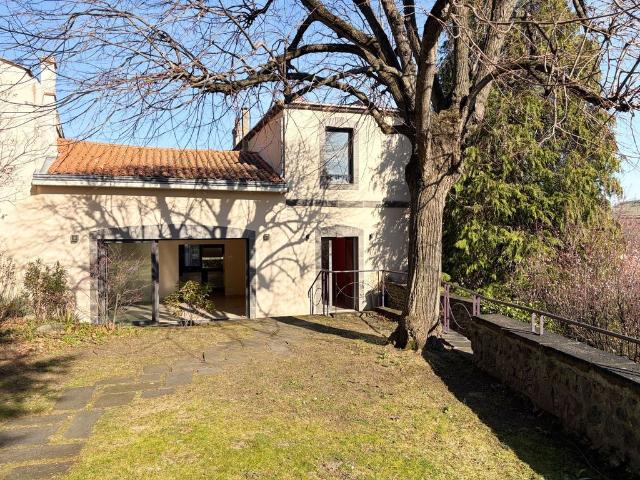 Maison de 6 pièces de luxe en vente à Blanzat, Auvergne Rhône Alpes