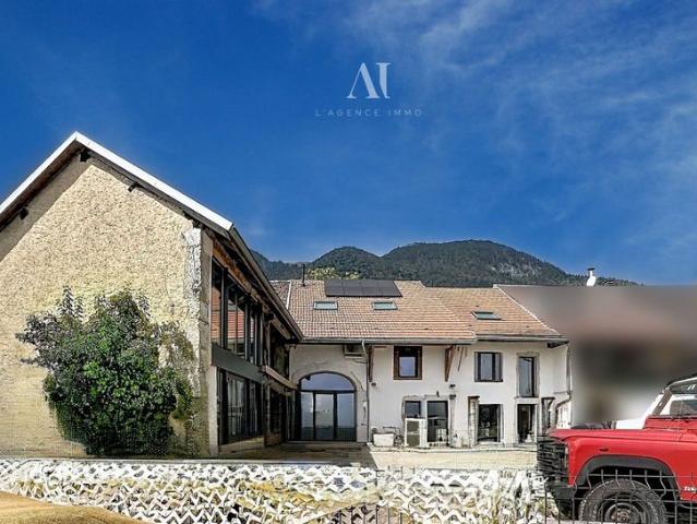 Maison de 6 pièces de luxe en vente à Collonges, Auvergne Rhône Alpes