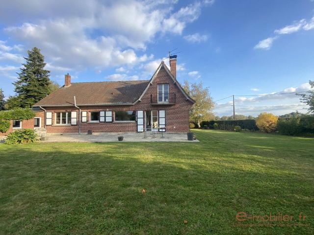 Maison de 6 pièces de luxe en vente à Genech, France