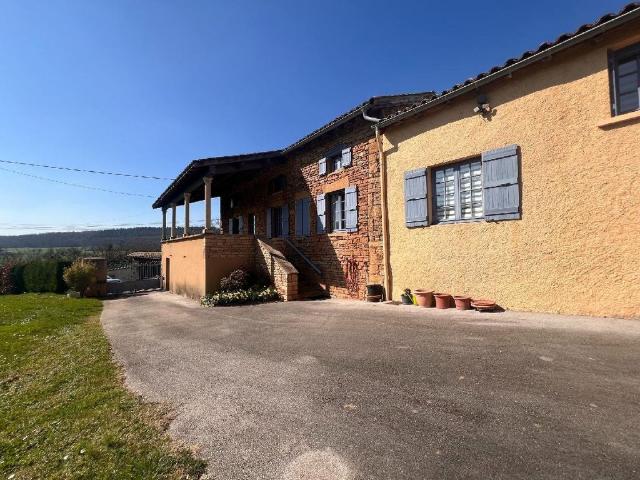 Maison de 6 pièces de luxe en vente à Hurigny, Bourgogne Franche Comté