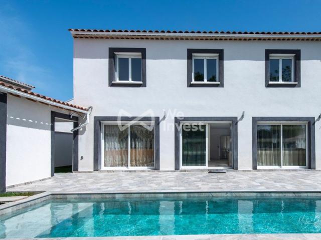 Maison de 6 pièces de luxe en vente à Istres, France