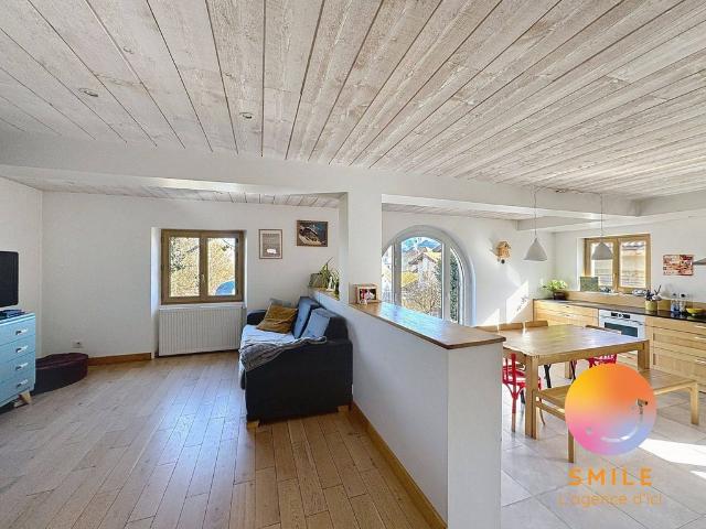 Maison de 6 pièces de luxe en vente à La Roche sur Foron, France