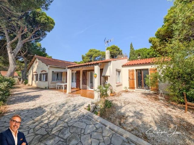 Maison de 6 pièces de luxe en vente à Leucate, France