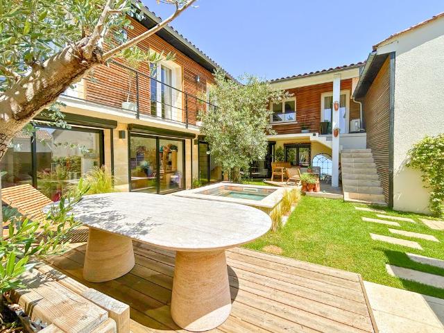 Maison de 6 pièces de luxe en vente à Libourne, Nouvelle Aquitaine