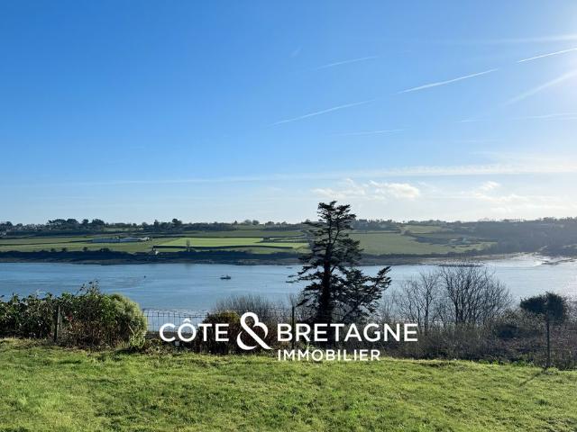 Maison de 6 pièces de luxe en vente à Plouguiel, Bretagne