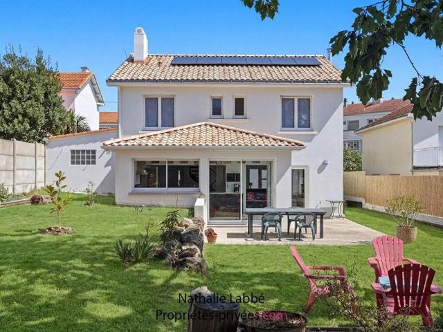 Maison de 6 pièces de luxe en vente à Pornic, France