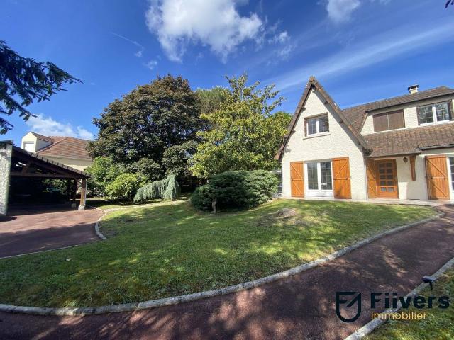 Maison de 6 pièces de luxe en vente à Saint Germain lès Arpajon, Île de France