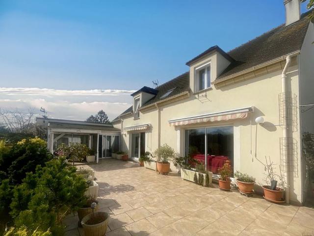 Maison de 6 pièces de luxe en vente à Seraincourt, Île de France