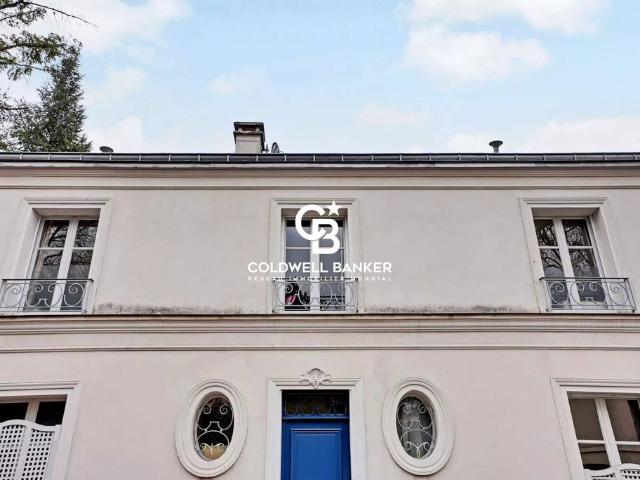Maison de 6 pièces de luxe en vente à Sèvres, France