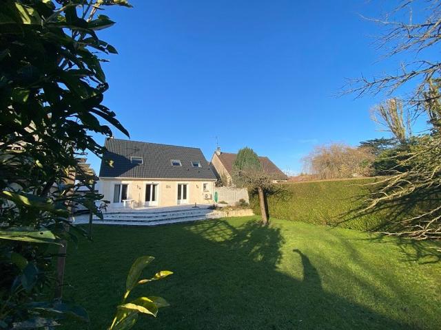 Maison de 6 pièces de luxe en vente à Torcy, Île de France