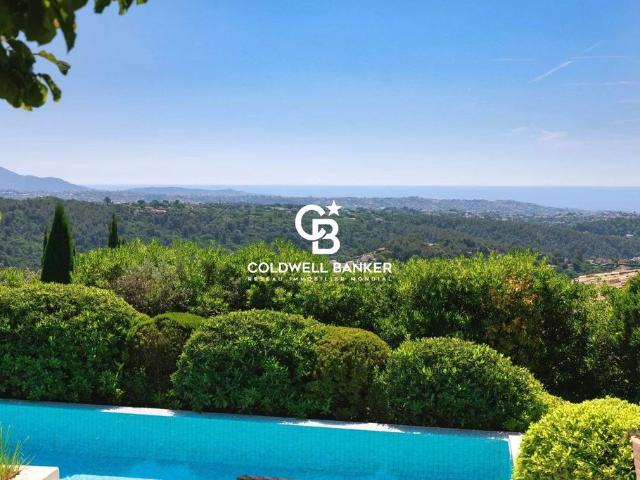 Maison de 6 pièces de luxe en vente à Vence, France