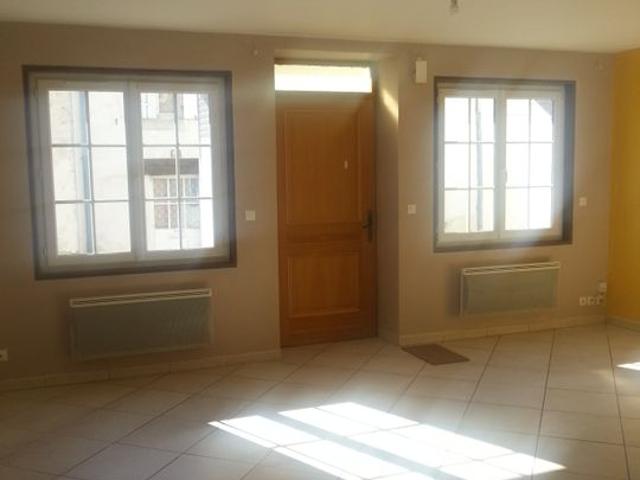Maison de 72m2 à louer sur Saint Jean d'Angély