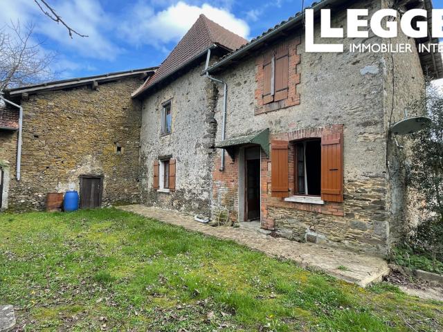 Maison de 75m2 avec possibilité d'agrandissement, jardin et appentis dans petit hameau