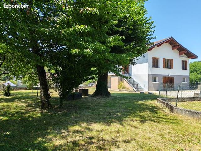 Maison de 81 m² avec grand jardin et vue dégagée à L'Albenc