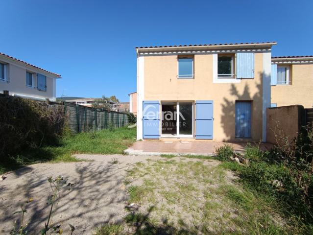 Maison de 83m² de type 4 avec garage situé au centre ville de