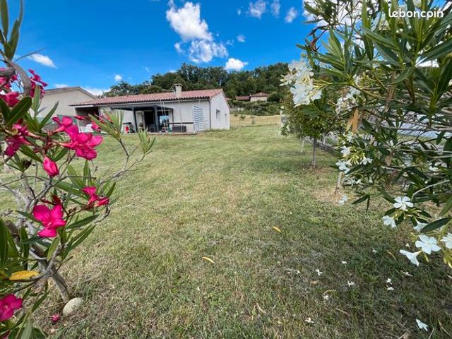 Maison de 89m2 à St Lattier sur terrain de 726m2