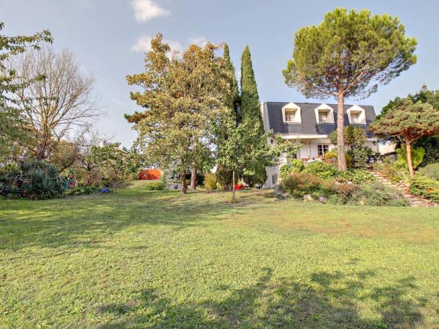 Maison de 8 pièces