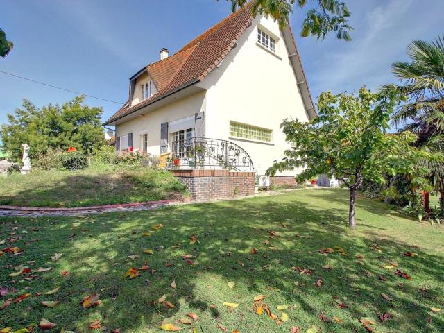 Maison de 8 pièces