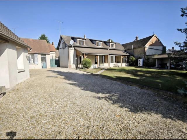 Maison de 8 pièces