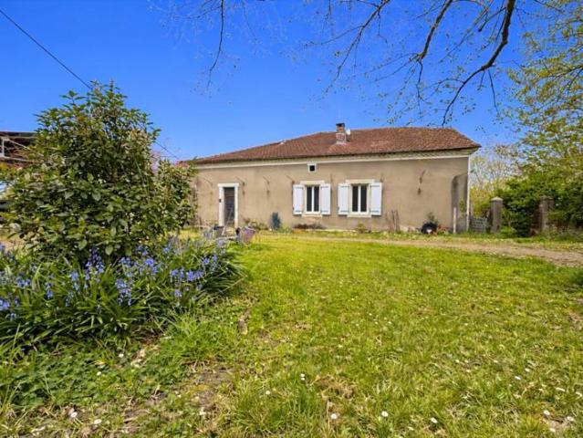 Maison de campagne 8 pièces 220 m² à Laujuzan
