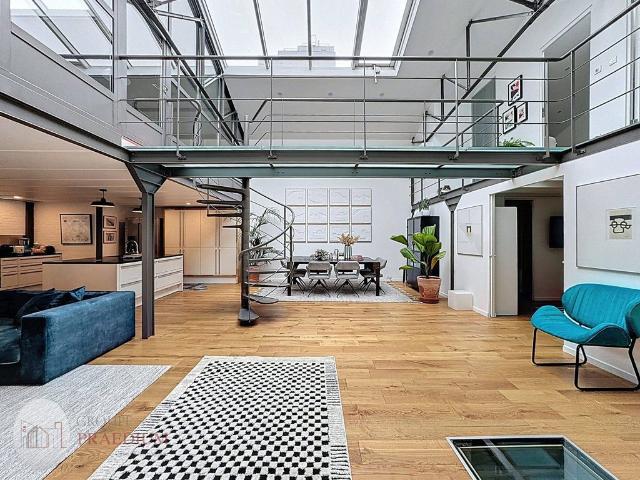 Maison de 8 pièces de luxe en vente à Malakoff, France