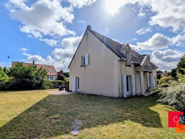 Maison de 8 pièces de luxe en vente à Marly, Grand Est