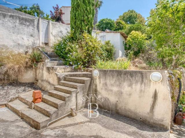 Maison de 8 pièces de luxe en vente à Marseille, Provence Alpes Côte d'Azur