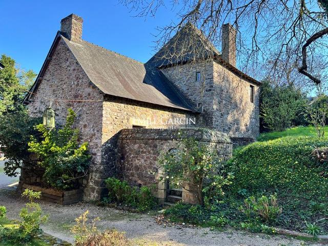 Maison de 8 pièces de luxe en vente à Montfort sur Meu, Bretagne
