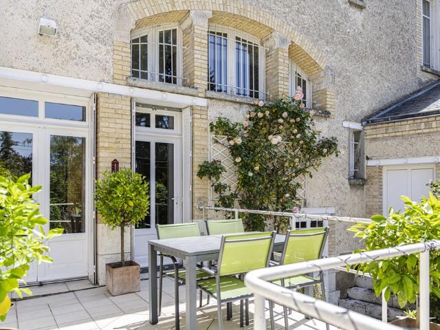 Maison de 8 pièces de luxe en vente à Orléans, Centre