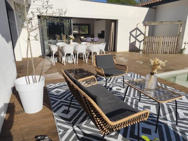 Maison de 8 pièces de luxe en vente à Azur, Nouvelle Aquitaine