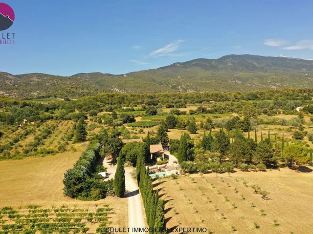 Maison de 8 pièces de luxe en vente à Bédoin, France
