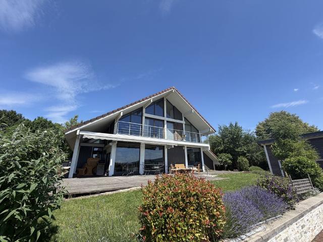 Maison de 8 pièces de luxe en vente à Châlonvillars, France
