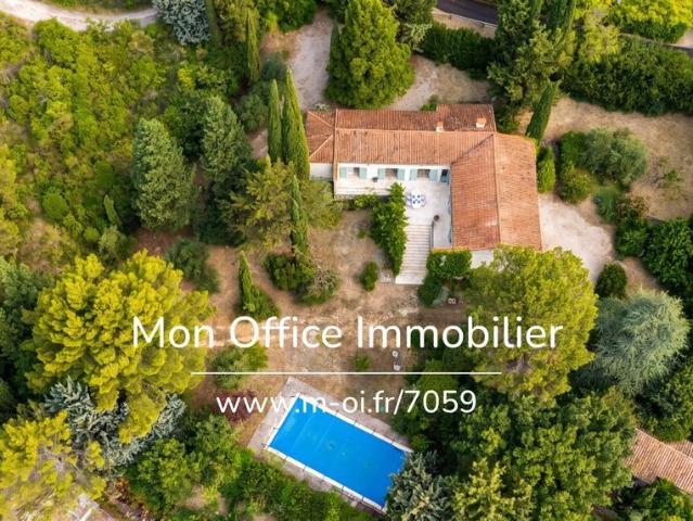 Maison de 8 pièces de luxe en vente à Éguilles, Provence Alpes Côte d'Azur