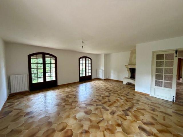 Maison de 8 pièces de luxe en vente à Lunel, Occitanie