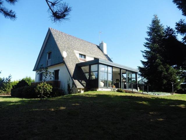 Maison de 8 pièces de luxe en vente à Riec sur Bélon, Bretagne