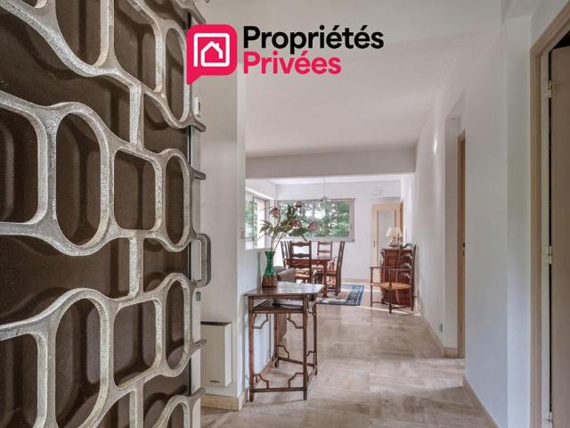 Maison de 8 pièces de luxe en vente à Saint Chéron, France