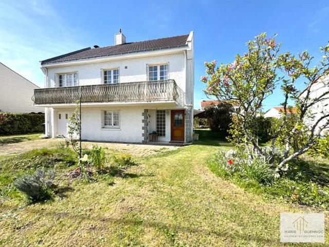 Maison de 90m2 4 pièces avec double garage, atelier et cave à Basse Goulaine