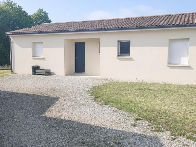 Maison de 90m2 à louer sur St Yrieix sur Charente