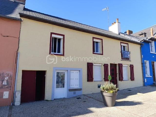 Maison de 93 M2 a Chevaigne du Maine