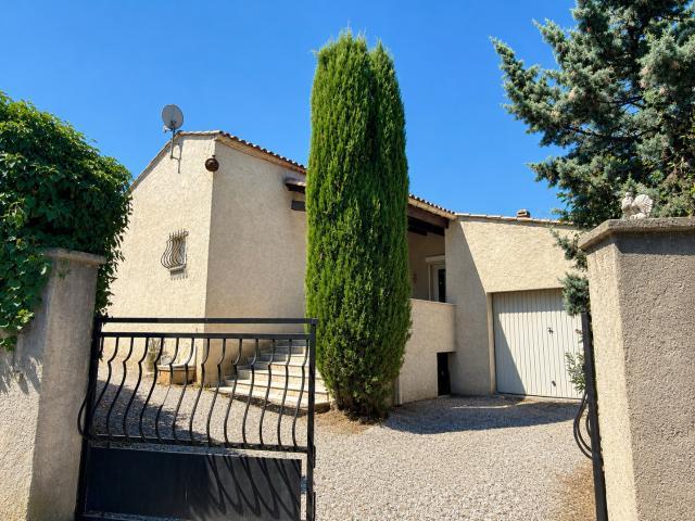 Maison de 94 m2 terrain de 674 m2 Saint Maximin la Sainte Baume 83470