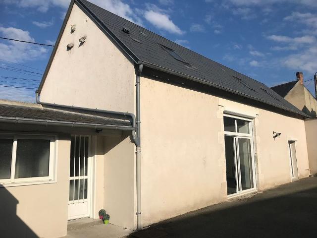 Maison de 95m2 à louer sur Saint Ay