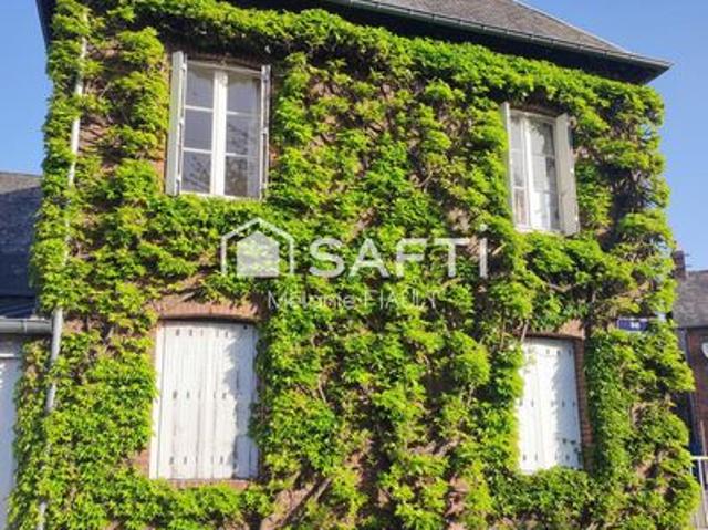 Maison de 97m² avec dépendance, au cœur de ce village fleuri